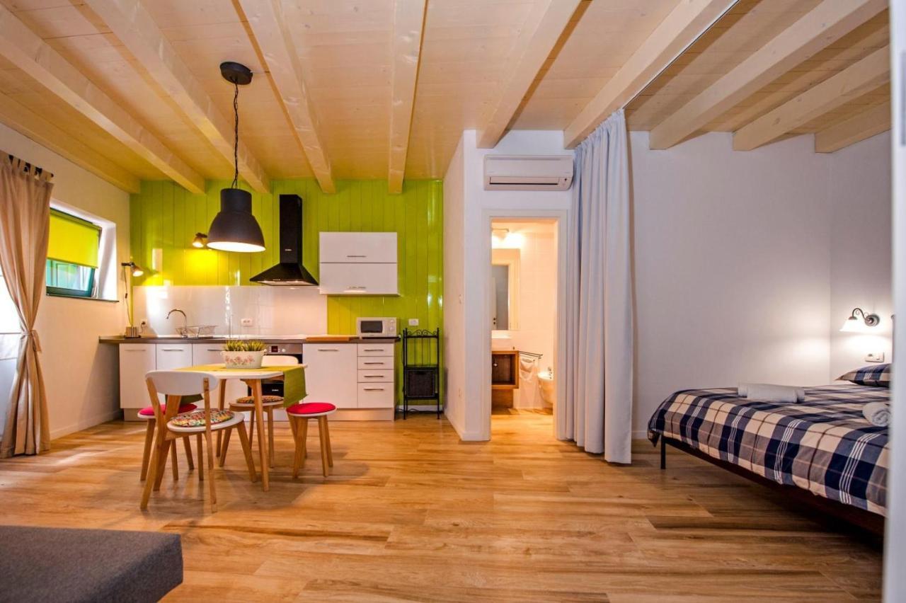 Apartments Tizi โรวีน ภายนอก รูปภาพ