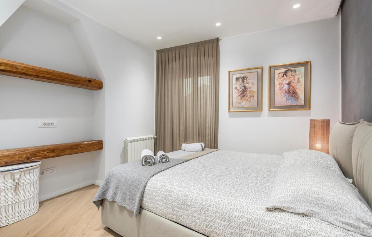 Apartments Tizi โรวีน ภายนอก รูปภาพ
