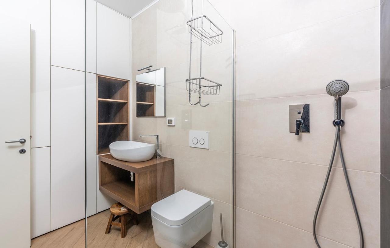 Apartments Tizi โรวีน ภายนอก รูปภาพ